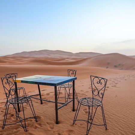 Hotel Salam Luxury Camp à Merzouga Extérieur photo