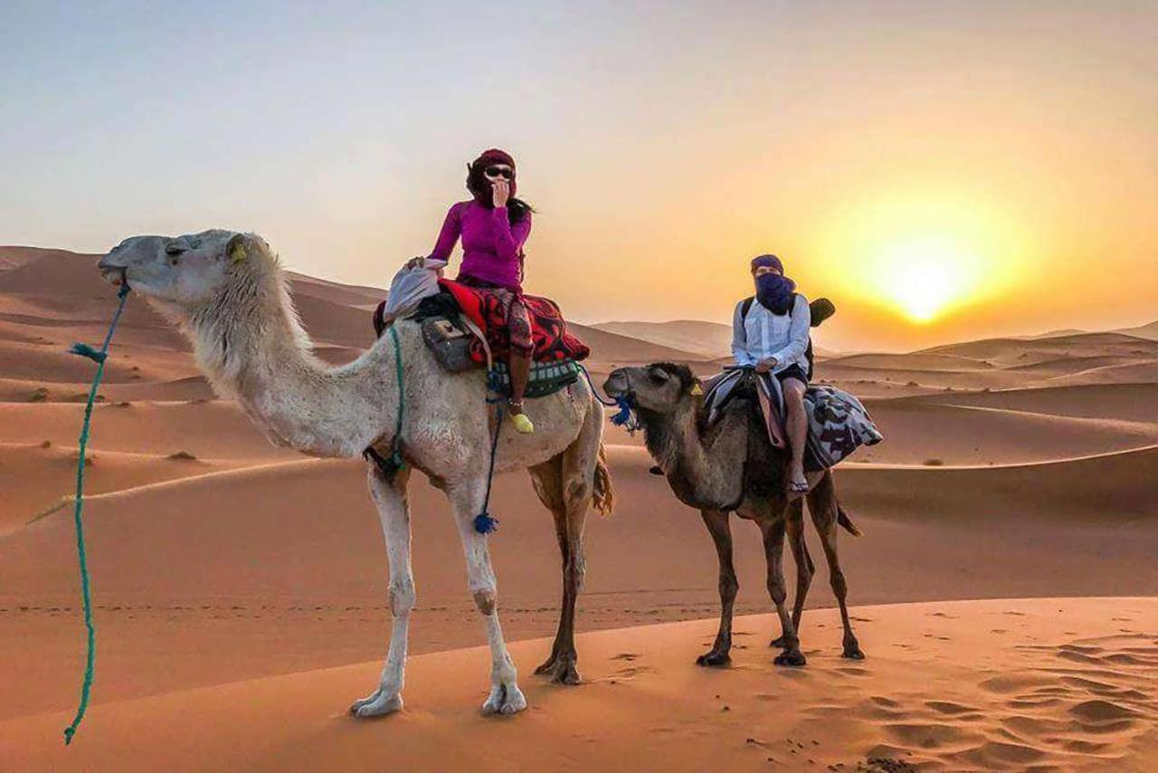 Hotel Salam Luxury Camp à Merzouga Extérieur photo