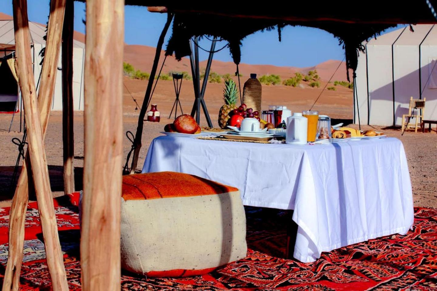 Hotel Salam Luxury Camp à Merzouga Extérieur photo