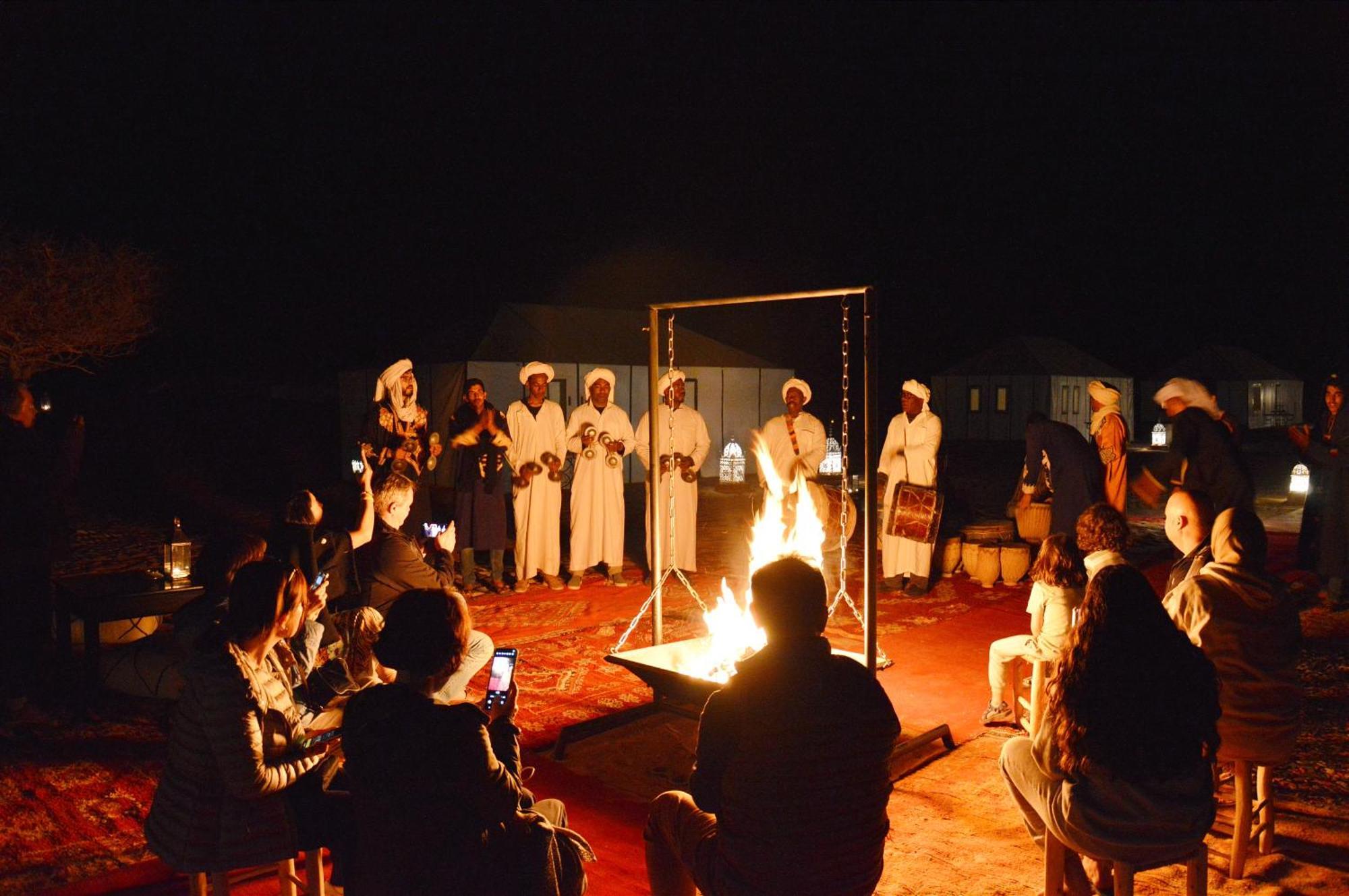 Hotel Salam Luxury Camp à Merzouga Extérieur photo