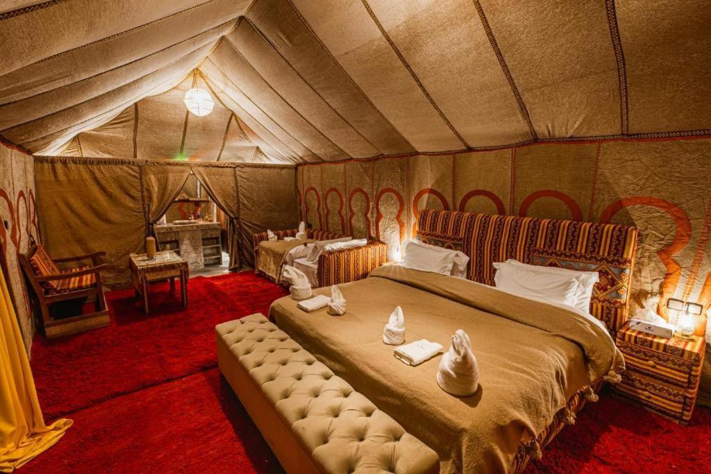 Hotel Salam Luxury Camp à Merzouga Extérieur photo